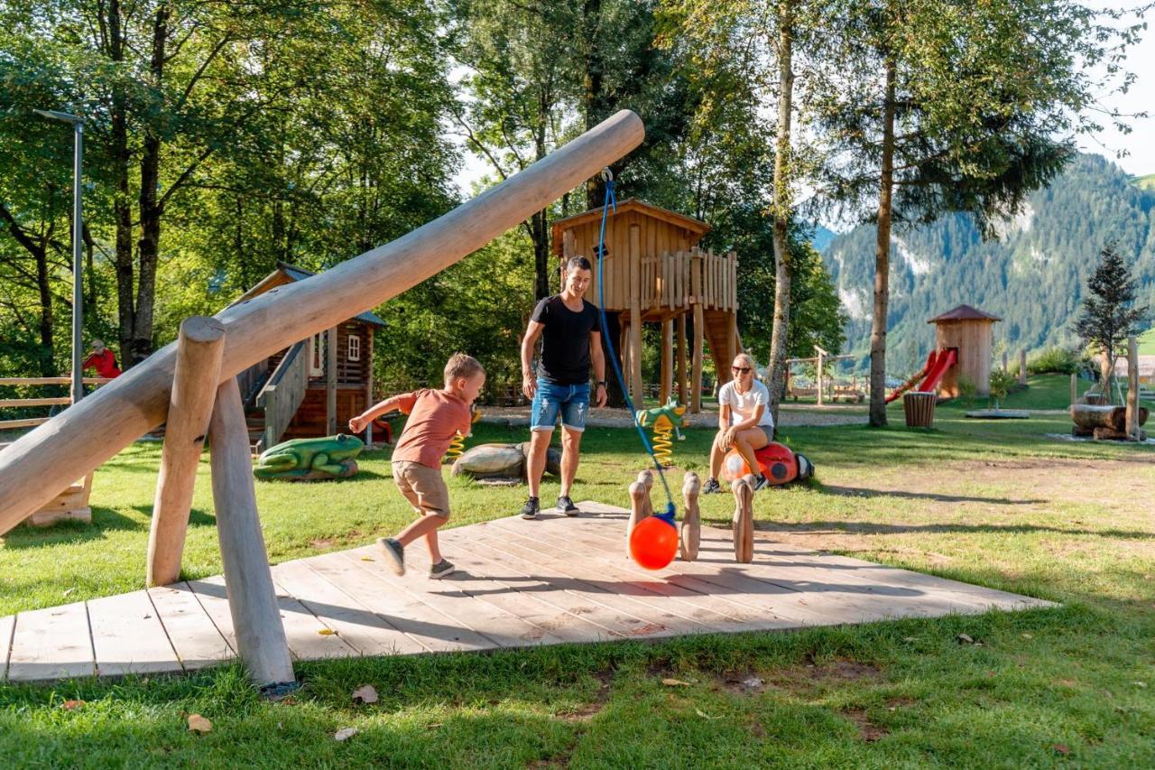 Apart Central - Premium Mountain&Garden Mayrhofen Esterno foto