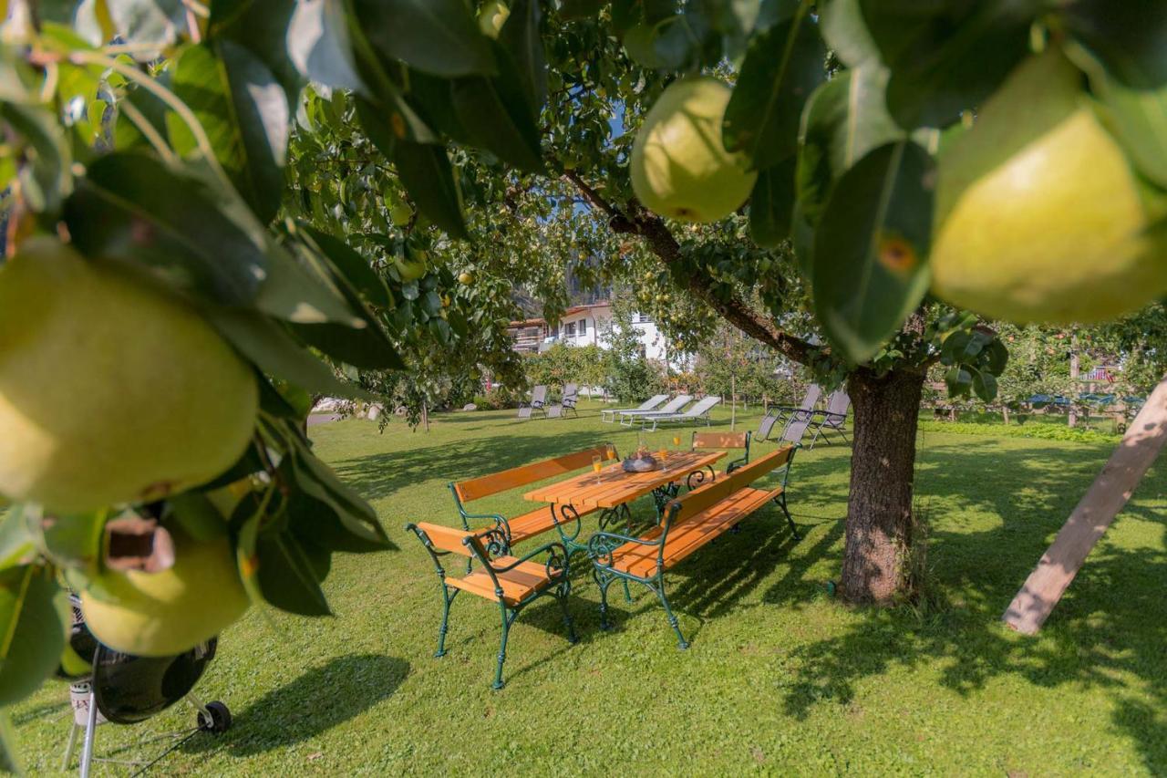 Apart Central - Premium Mountain&Garden Mayrhofen Esterno foto